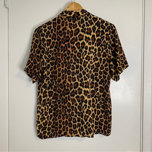 Vintage Cricket Lane Leopard Short Sleeve Button-up Top Size Small - Picture 2 of 4